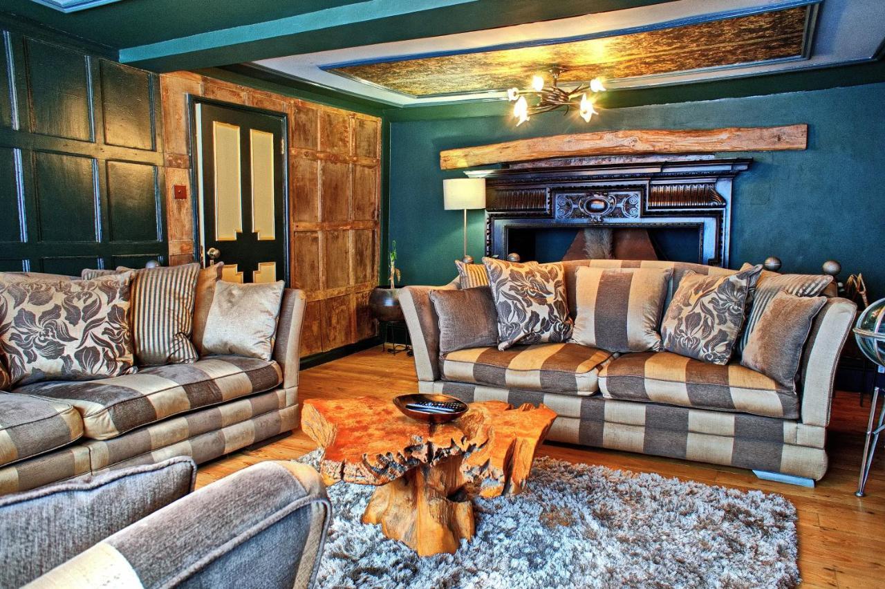 Luxury 9 Bed Manor House Hot Tub Cinema Room Skytv Saffron Walden Eksteriør bilde