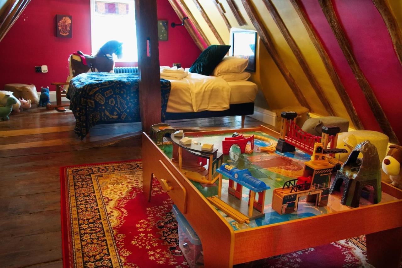 Luxury 9 Bed Manor House Hot Tub Cinema Room Skytv Saffron Walden Eksteriør bilde