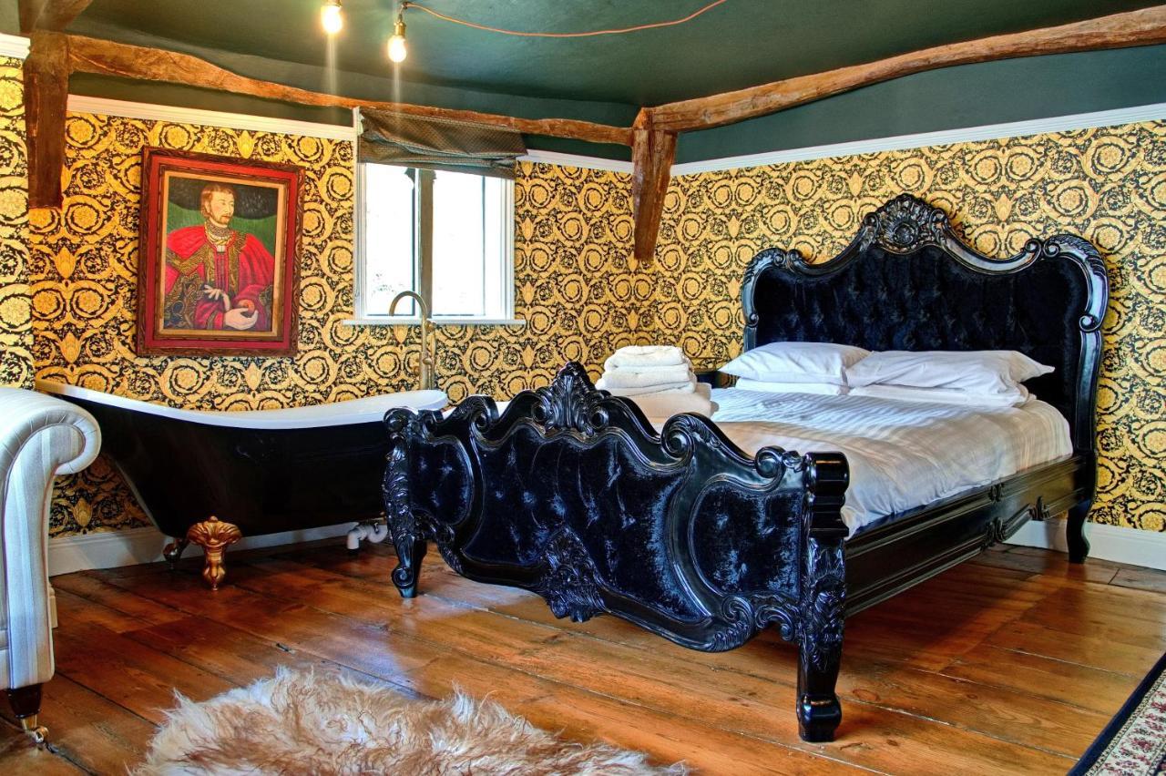 Luxury 9 Bed Manor House Hot Tub Cinema Room Skytv Saffron Walden Eksteriør bilde
